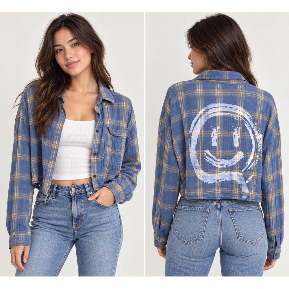 Forever 21 Blue Plaid Cropped Flannel Smiley Face Graphic Shirt Small